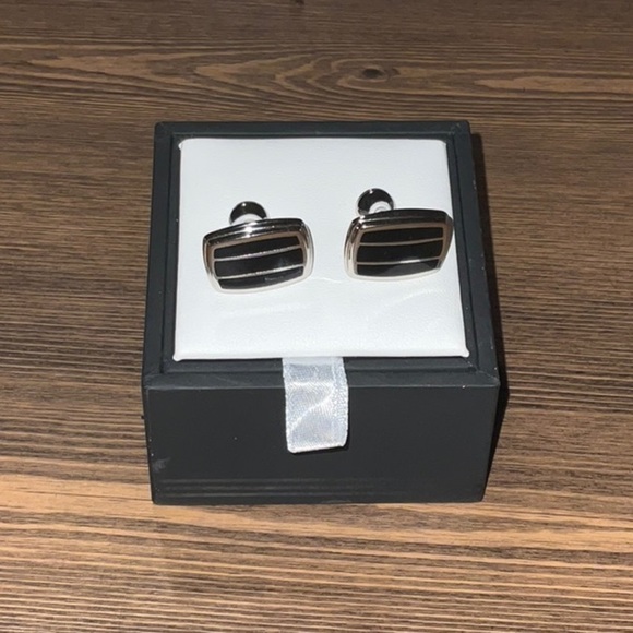 New David Donahue Black and Silver Geometric Cuff Links - Picture 1 of 4